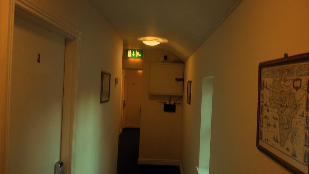 The Shipwright Guesthouse Dublin Exterior photo